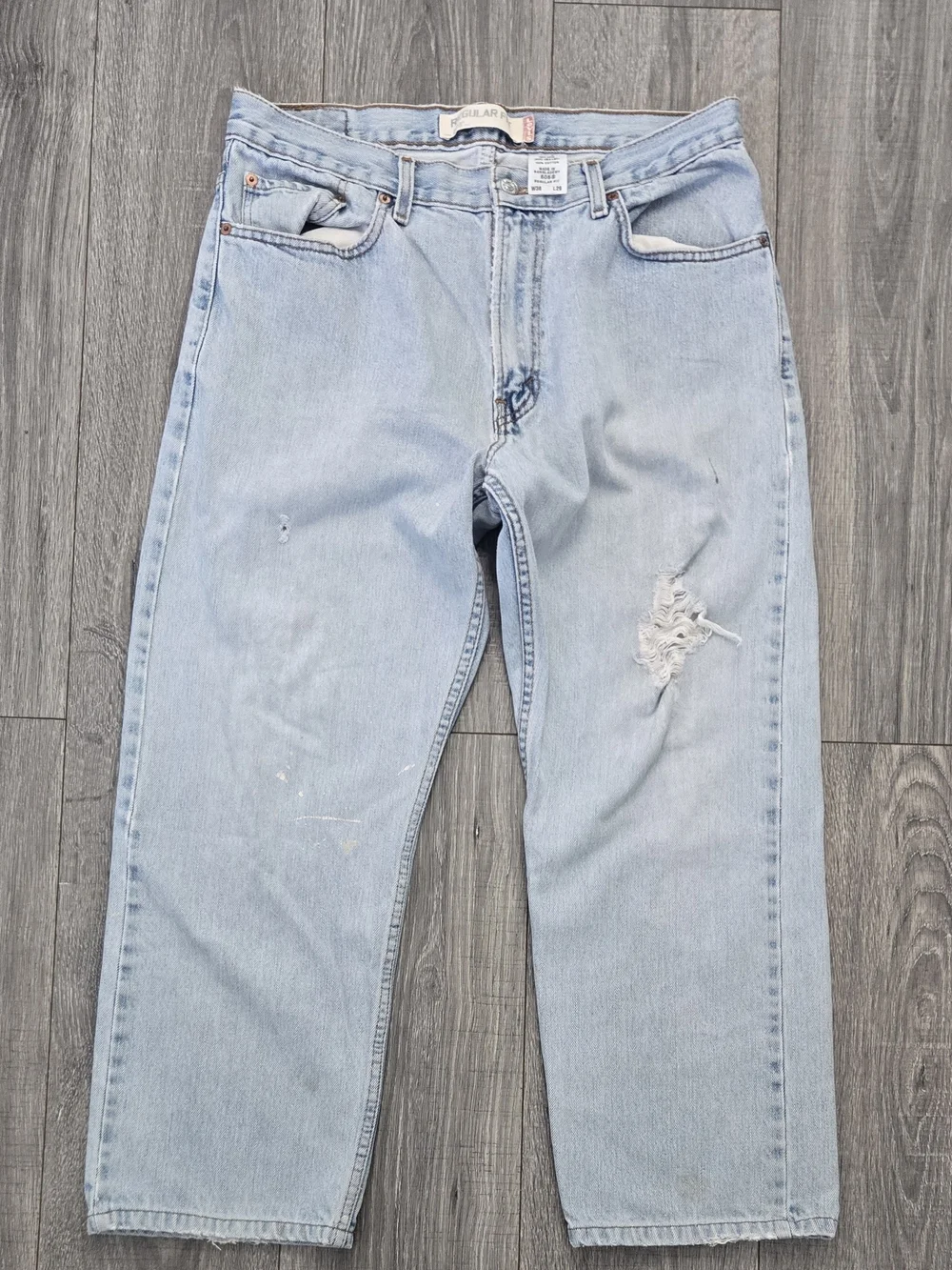 Levi’s 505 Regular Fit Straight Leg Jeans Men’s W36 L29 Light Wash Distressed